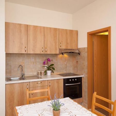 Beach Resort Apartments Podspiline Baska Voda Ngoại thất bức ảnh