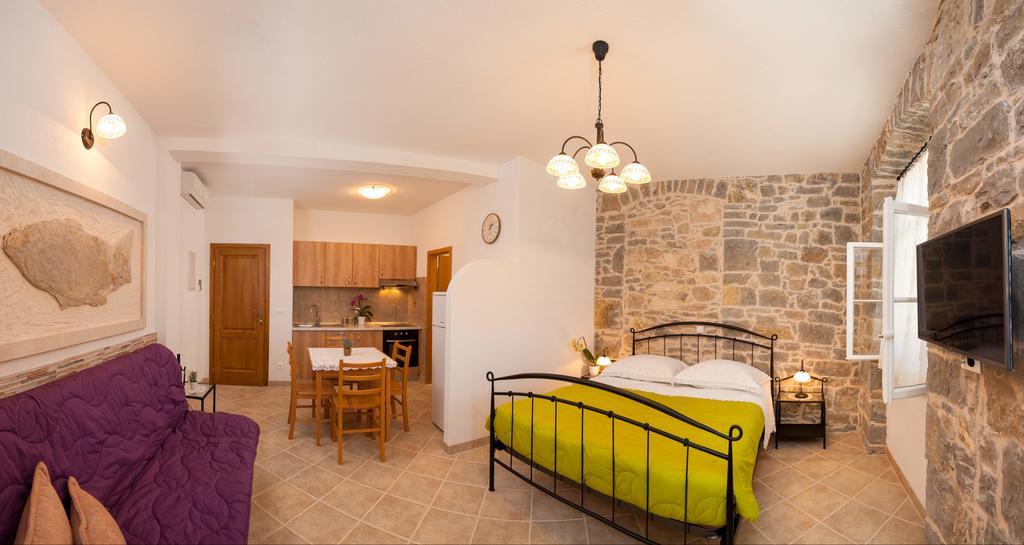 Beach Resort Apartments Podspiline Baska Voda Ngoại thất bức ảnh